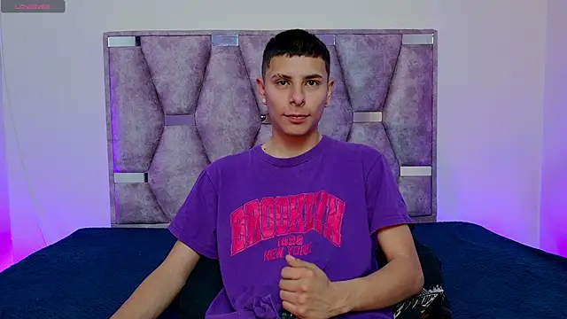 lana and liam  online show from September 9, 10:26 am