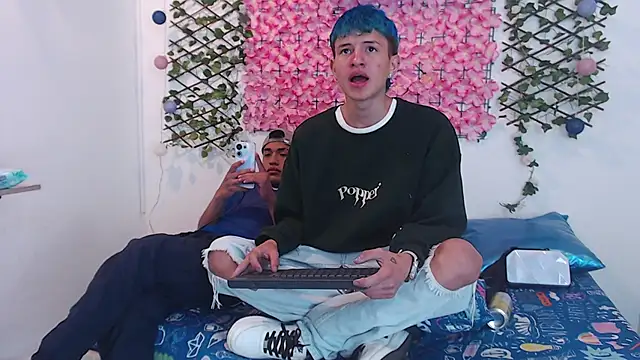 iam lukas   online show from September 11, 4:46 am