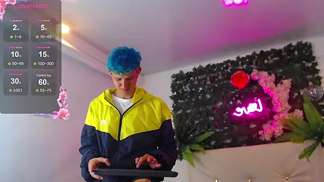 iam lukas   online show from October 4, 2:39 am