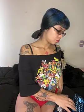 Snapshot of ZoeRaven_Pink chatting on September 29, 4:56 pm ZoeRaven Pink online show from September 29, 4:56 pm