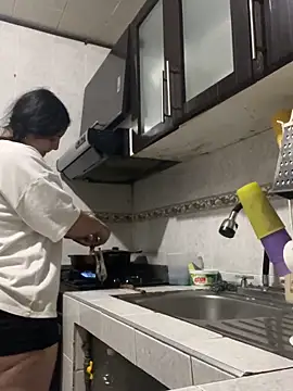 Electraweb 09 online show from February 13, 3:13 pm