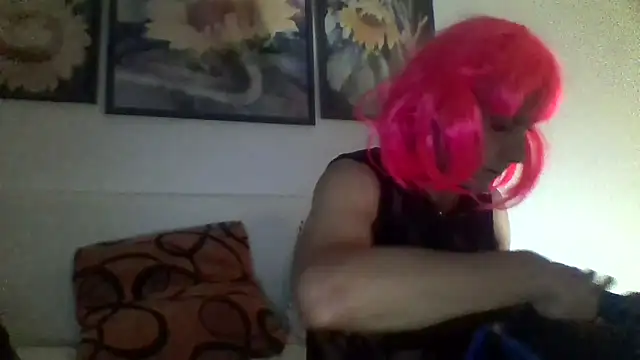 Snapshot of Emily_de_Carla chatting on October 11, 11:29 pm Emily de Carla online show from October 11, 11:29 pm