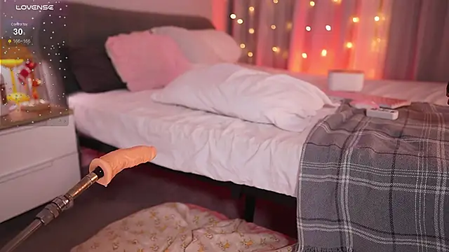 Kira Light online show from February 26, 5:12 pm