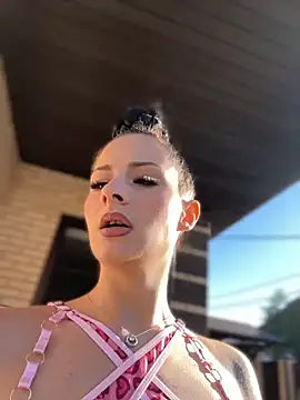 bigJuicyPussy online show from September 12, 1:40 pm