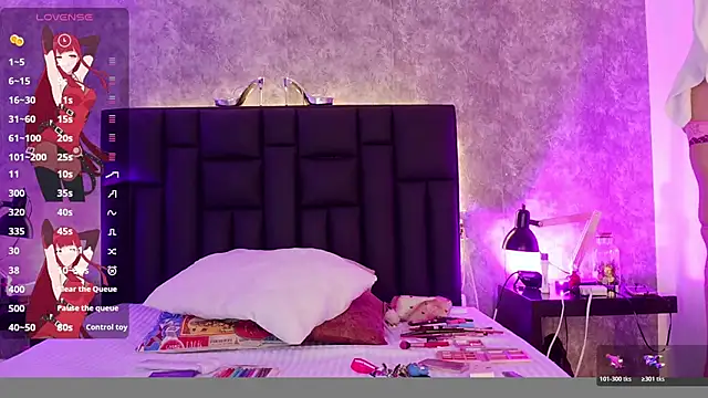 crystaldarliing online show from March 29, 6:29 pm