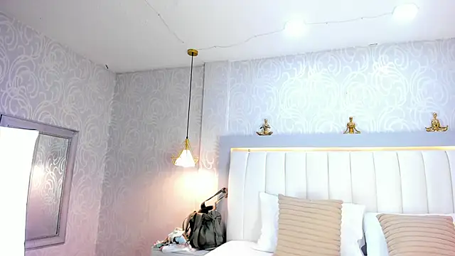 Snapshot of LinaLanm chatting on September 10, 4:01 am LinaLanm online show from September 10, 4:01 am
