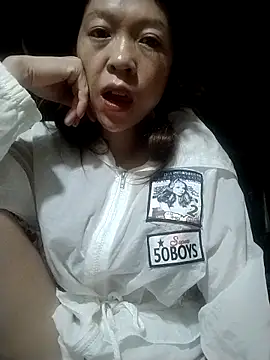 Snapshot of Mina_ti chatting on September 19, 8:24 am Mina ti online show from September 19, 8:24 am