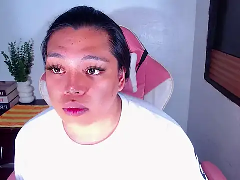 Snapshot of NancySy chatting on September 17, 6:39 pm NancySy online show from September 17, 6:39 pm