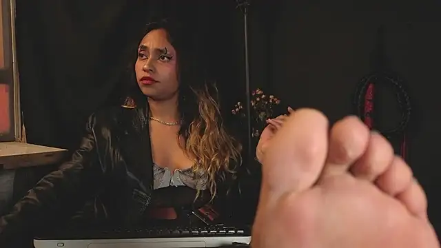 SabaTheCourtesan online show from February 20, 6:26 am