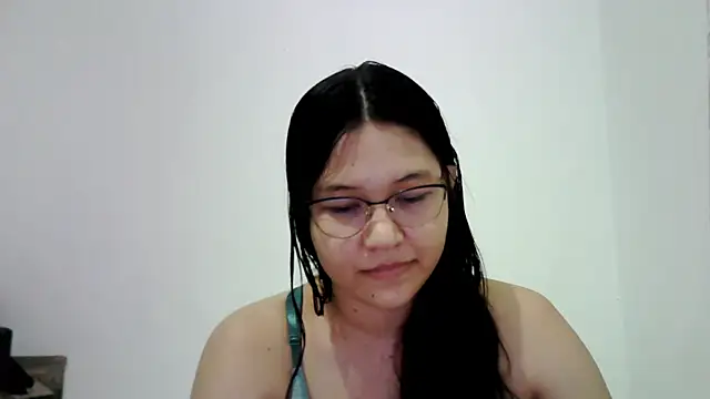 Naia Stant online show from February 8, 3:21 am