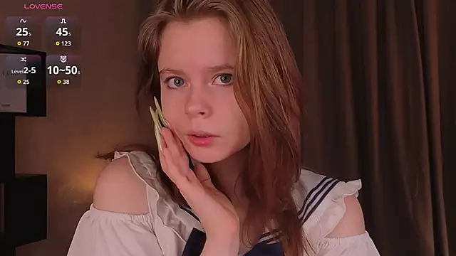 JulietteRain online show from September 28, 5:29 pm