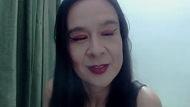 Snapshot of Aileendarkhot chatting on September 10, 4:01 am Aileendarkhot online show from September 10, 4:01 am