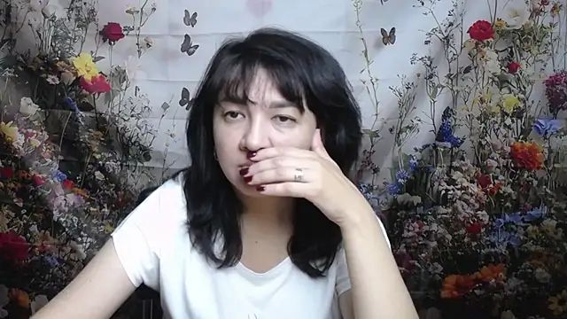 Snapshot of SelenaFly chatting on September 15, 11:07 am SelenaFly online show from September 15, 11:07 am