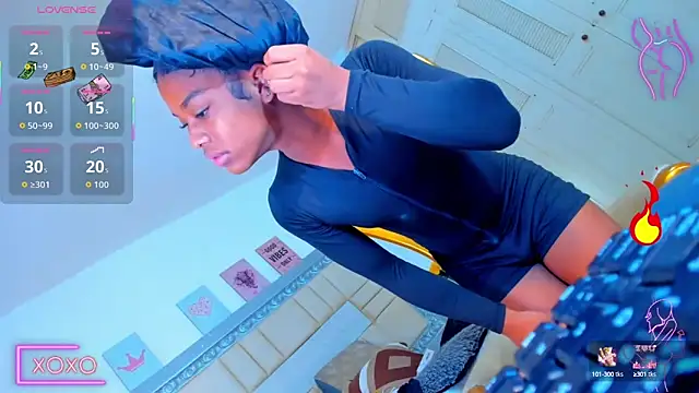 EbonyWildYou online show from October 15, 11:57 am