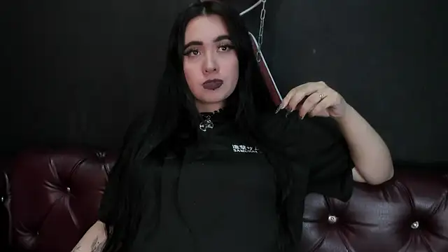 Snapshot of Lilith_Zenith chatting on October 17, 3:21 am Lilith Zenith online show from October 17, 3:21 am