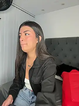 VictoriaParkeer online show from February 20, 12:07 pm