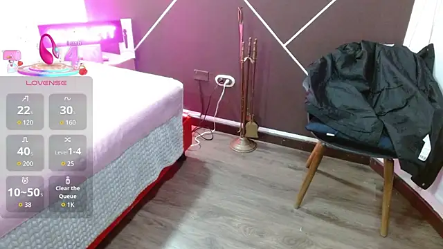 ScarletHott  online show from November 4, 11:48 am