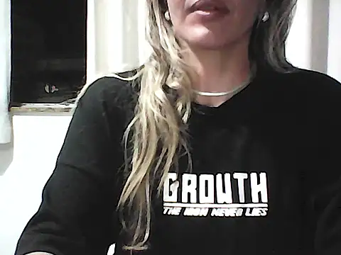 pregnanhot online show from September 14, 10:40 pm