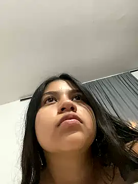 Snapshot of AntonellaCute_ab chatting on September 27, 12:18 am AntonellaCute ab online show from September 27, 12:18 am