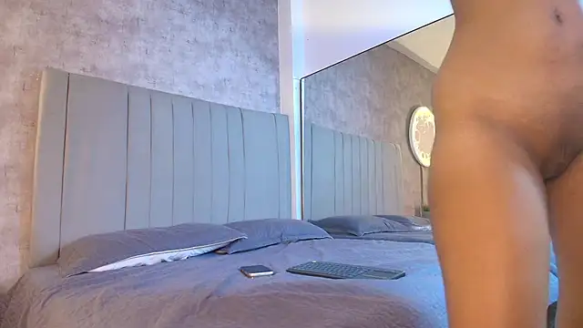 karla-ruiz online show from April 11, 7:28 pm