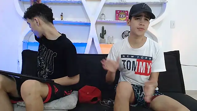 THREE GUYS HOT online show from November 17, 7:25 pm