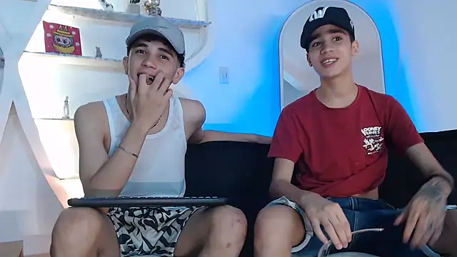 THREE GUYS HOT online show from September 12, 7:54 pm