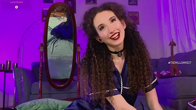 thewillownest  online show from April 19, 2:50 pm