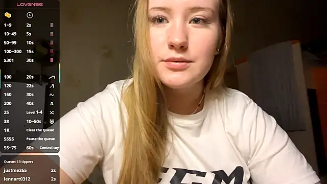 PandaFluff online show from September 13, 10:07 pm