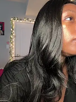 MistiSavannah online show from July 19, 1:46 pm