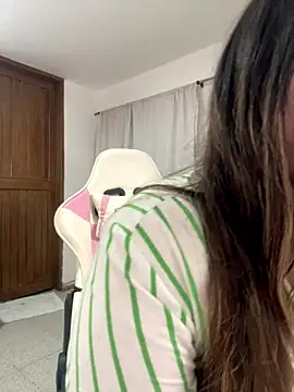 emma hot2006 online show from November 14, 6:41 pm