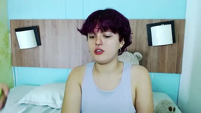 JadeAndJess  online show from September 24, 1:43 pm