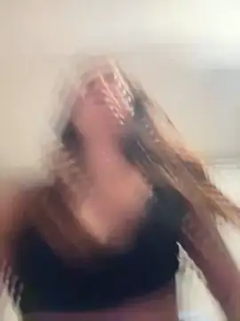 FadaPerigosa online show from April 17, 2:13 am