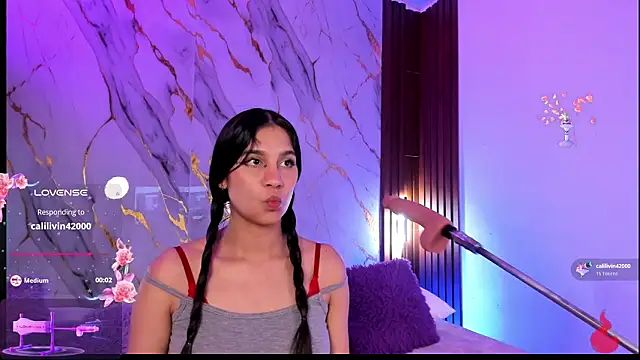 Emmiicute online show from March 22, 8:26 pm