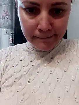 Cassandrina1 online show from October 17, 9:45 am