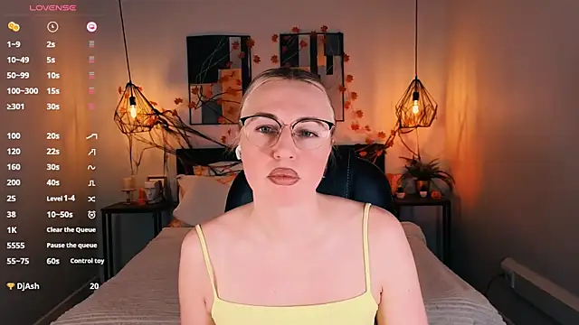 Lexi terele online show from November 15, 10:05 am