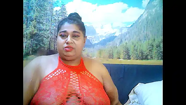 indianhoney694u online show from October 11, 5:23 am