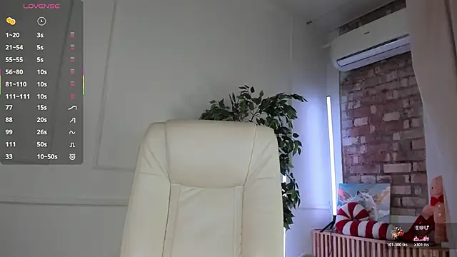 Blessed Molly online show from December 18, 7:46 am