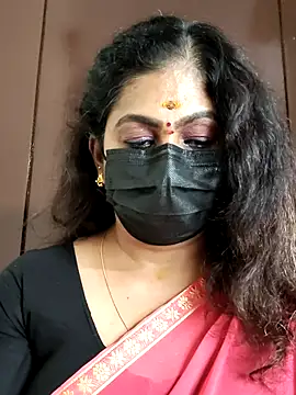Snapshot of Sweetie_swetha37 chatting on September 26, 4:48 pm Sweetie swetha37 online show from September 26, 4:48 pm