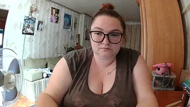 AngelQSky online show from July 21, 3:35 pm