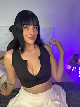 kylie444  online show from September 24, 1:43 pm