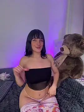 kylie444  online show from September 20, 3:05 am