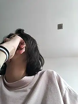 Crystal Star  online show from November 29, 4:55 pm