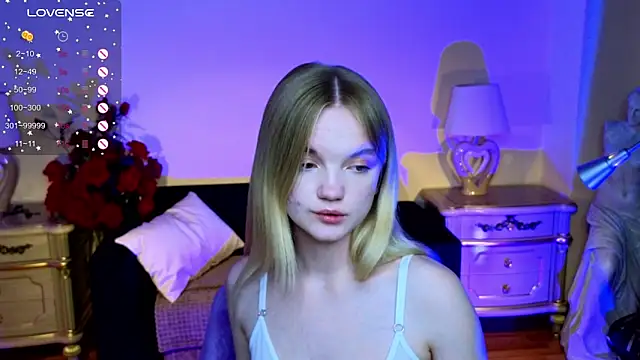 Snapshot of RosesKate chatting on October 8, 12:31 pm RosesKate online show from October 8, 12:31 pm