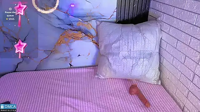 nena cupcake  online show from October 29, 11:36 am