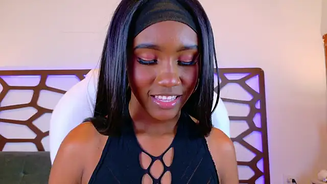 Snapshot of alexandra_crox chatting on September 25, 2:05 pm alexandra crox online show from September 25, 2:05 pm