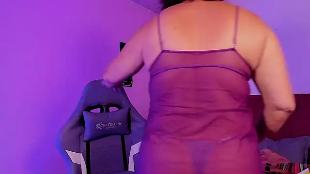 PalomaLombardi online show from February 16, 8:09 pm