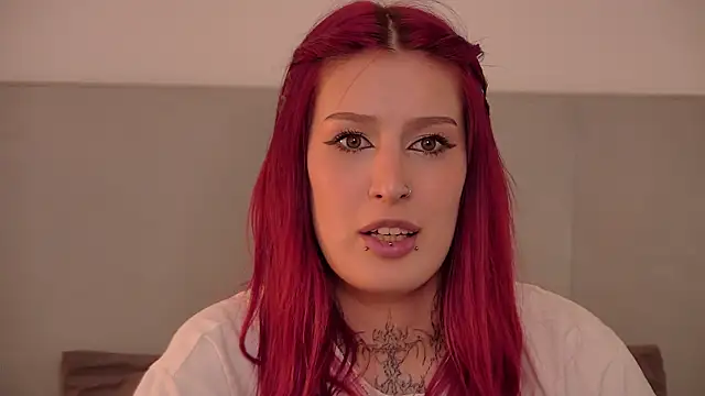 ElisMuse online show from April 18, 7:58 pm