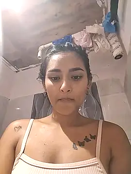 emilyvalencia 1 online show from February 5, 12:24 am