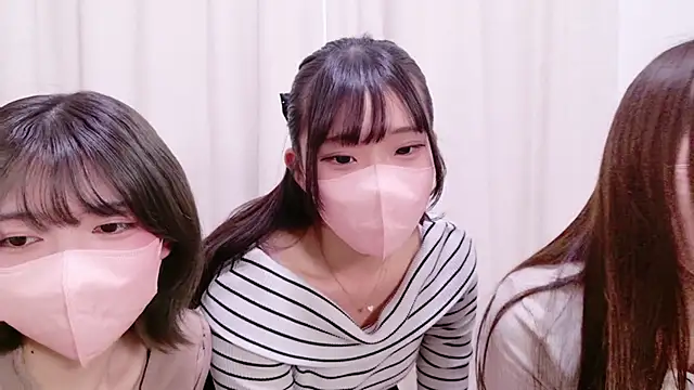 Azusa DoMybest online show from January 12, 4:29 am