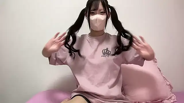 Snapshot of noa_uxu chatting on October 12, 12:29 pm noa uxu online show from October 12, 12:29 pm
